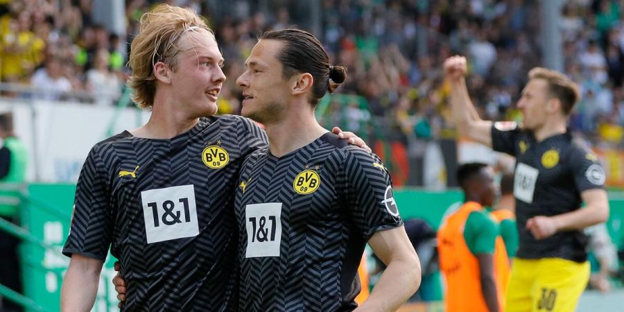 Borussia Dortmund cement second place with win at Greuther Furth