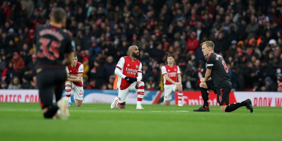 Premier League players won't take the knee before every game