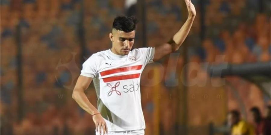 تقارير مغربية: أشرف بن شرقي يوقع لناديه الجديد لمدة موسمين