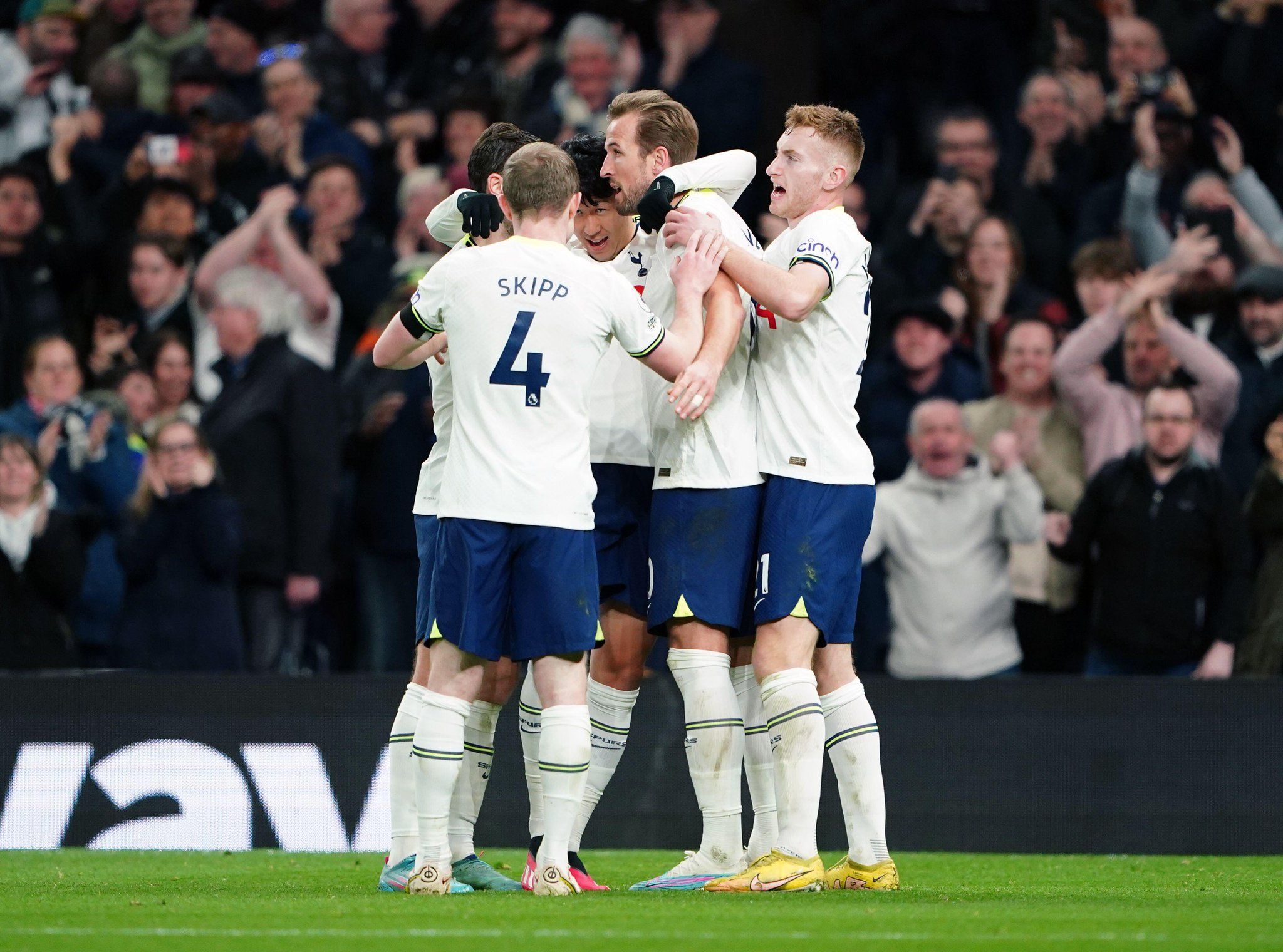 No description available.