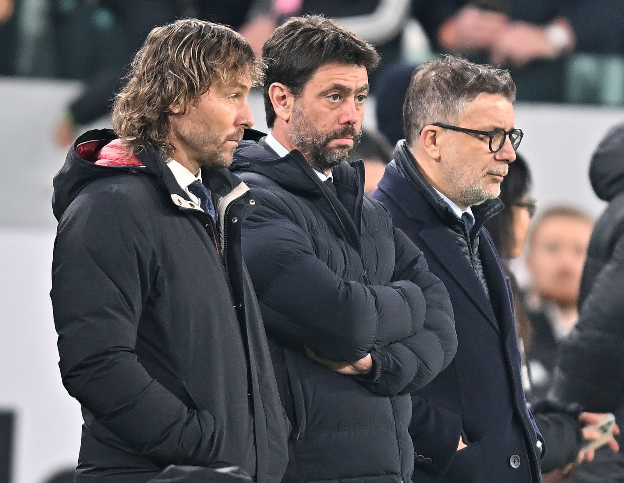 Nedved, Agnelli y Cherubini, en un partido de la Juventus.