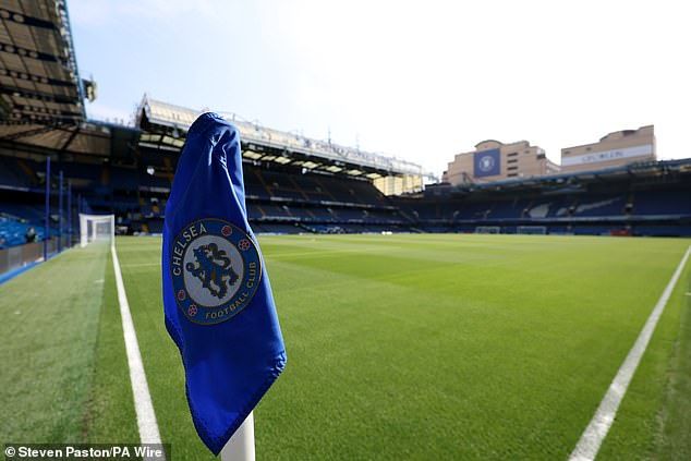 A former Chelsea star is set to make a surprise return to management with a European side