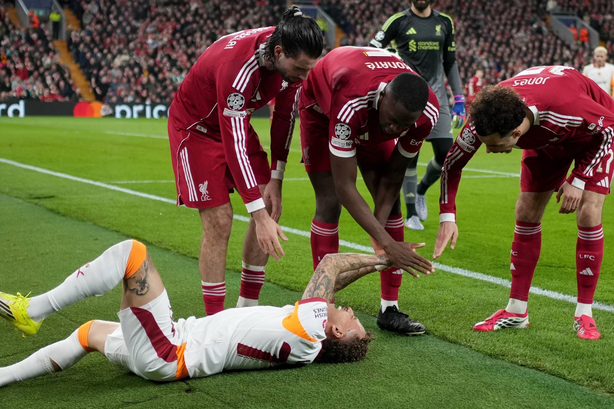 Terror at Anfield: Noa Lang suffers partial amputation of a finger after getting caught on a fence