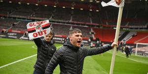 Manchester United BAN news photographers in move that infuriates their colleagues after they followed anti-Glazer protesters into Old Trafford without correct accreditation 