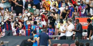 الدوري الإسباني يقرر زيادة أعداد الجماهير في المدرجات
