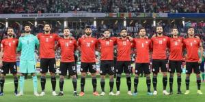 منتخب مصر يواجه تونس في كأس العرب بالقميص الأحمر