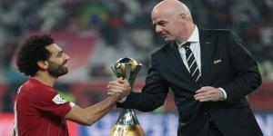 رئيس الفيفا يضع روشتة وصول محمد صلاح لجائزة أفضل لاعب في العالم