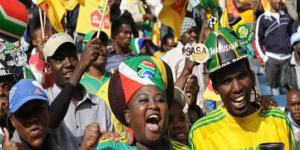 كأس الأمم.. جماهير جنوب أفريقيا تسخر من غانا بعد وداعها البطولة