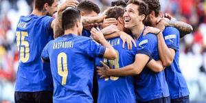 قائمة إيطاليا - استدعاء ثنائي برازيلي.. وغياب بالوتيلي عن ملحق كأس العالم