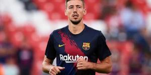 مدافع برشلونة يقترب من الانتقال إلى الدوري الإنجليزي