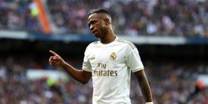 ريال مدريد يُصدر بياناً قوياً لحماية فينيسيوس من العنصرية