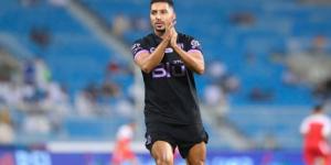 كشف سبب زيادة وزن سالم الدوسري مع الهلال