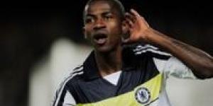 Relive Ramires' iconic lob for Chelsea against Barcelona 