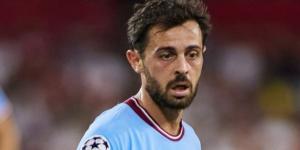 Manchester City set for crunch talks with unsettled midfielder Bernardo Silva over his future... with champions ready to listen to offers over £80m if the Portugal star wants to leave in the summer amid Barcelona interest