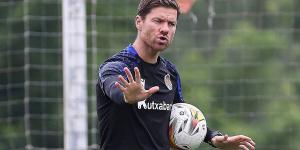 Leverkusen fires coach Gerardo Seoane, appoints Xabi Alonso