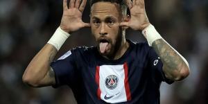 Neymar angers fellow Brazilians: He supports fascists