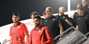 وصول الدفعة الأولى لبعثة المنتخب المغربي إلى قطر وسط استقبال جماهيري كبير