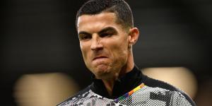 Man Utd have to terminate Ronaldo's contract 'in next few days', insists Neville
