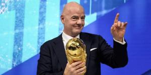 إنفانتينو: "على أوروبا أن توقف الانتقاد وتركز على تحسين أوضاع المهاجرين لديها ومتأكد أن كأس العالم قطر 2022 سيكون الأفضل"