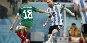 التعادل السلبي يحسم الشوط الأول بين الأرجنتين ضد المكسيك في كأس العالم