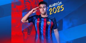 Ángel Alarcón renews his contract with FC Barcelona until June 2025