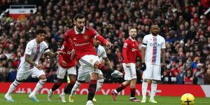 Manchester United return to winning ways, overcoming Casemiro's red card