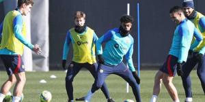 برشلونة يوقف لاعبه أمين جمال بسبب ما حدث مع ثنائي ريال مدريد وأتليتكو