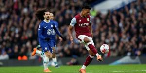 'That's SCHOOLBOY defending': Lee Hendrie and Jimmy Floyd Hasselbaink SAVAGE Chelsea's backline for Ollie Watkins' opener in defeat by Aston Villa - as they are left baffled by Cucurella's positioning for the goal 