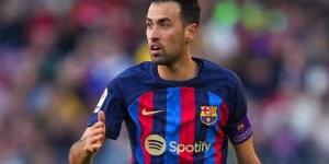 خيار مفاجئ سينضم لقادة برشلونة الموسم المقبل بعد رحيل بوسكيتس