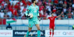 محمد الشناوي يغيب عن مران الأهلي قبل مواجهة فيوتشر بالدوري