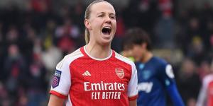 Beth Mead scores her first WSL goals in over a year with first-half brace as Arsenal beat West Ham to keep up the pressure on leaders Chelsea