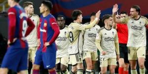 أهداف مباراة برشلونة ضد غرناطة في الدوري الإسباني "فيديو"
