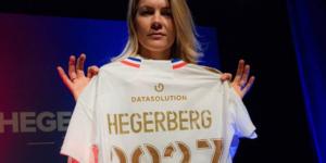 أولمبيك ليون الفرنسي يعلن تجديد عقد النرويجية آدا هيغيربيرج حتى 2027