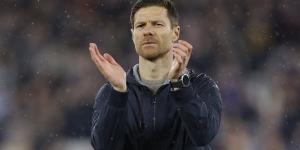 Bayer Leverkusen always believed Xabi Alonso would snub Liverpool, Bayern Munich and Real Madrid to continue their fairytale, says chief Simon Rolfes... as he warns big clubs circling around their top talents