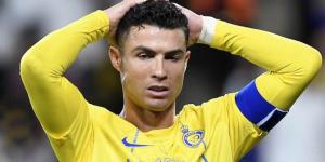 Cristiano Ronaldo's former Man United team-mate picks Lionel Messi in GOAT debate... as he claims the Argentine is a more intelligent player