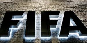فيفا يتطلع لتفرغ اللاعبات لممارسة كرة القدم فقط وترك الأعمال الجانبية