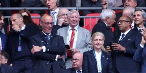 Sir Alex Ferguson reunites with a player that turned down the legendary Man United boss in favour of Premier League rival at the Champions League final