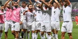 فلسطين ضد لبنان .. وسام أبو علي في أول ظهور مع منتخب بلاده