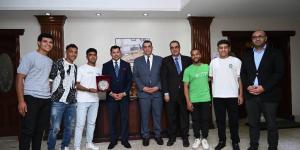 صبحي يكرم الفائزين بدوري منتخبات مراكز الشباب للثقافة الرياضية
