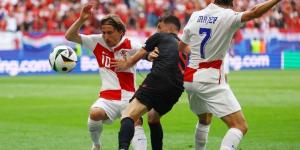 في مباراة مجنونة.. منتخب ألبانيا يفرض التعادل على كرواتيا بـ أمم أوروبا "فيديو"