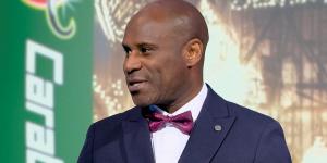 Former Chelsea defender Frank Sinclair pays touching tribute to the late Kevin Campbell by wearing a bow tie for coverage of Carabao Cup draw