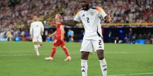 روديجر يلوم لاعبي ألمانيا رغم الفوز على الدنمارك