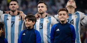 Enzo Fernandez's Argentina team-mate Rodrigo de Paul leaps to defence of the Chelsea star after 'racist' chant - as he urges people 'not to add fuel to the fire' or 'make situation into a show'