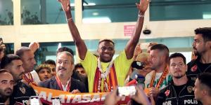 Napoli exile Victor Osimhen is mobbed by fans as he lands in Turkey to complete loan move to Galatasaray - following collapse of talks over permanent switch to Saudi or Chelsea