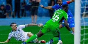 ميندي يتصدر غيابات أهلي جدة أمام الهلال في الكلاسيكو