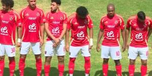 شوبير ويوسف أيمن ضمن بدلاء الأهلي أمام الزمالك بنهائي السوبر