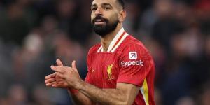 برشلونة يدخل سباق التعاقد مع محمد صلاح