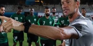 استبعاد نجم الاتحاد من قائمة المنتخب السعودي.. ورينارد يستدعي بديله