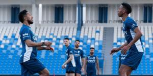 الدوسري يقود تشكيلة الهلال المتوقعة ضد العروبة