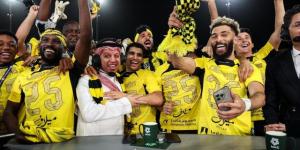 مدرب الاتحاد يبرز دور الجماهير في الفوز بالدوري